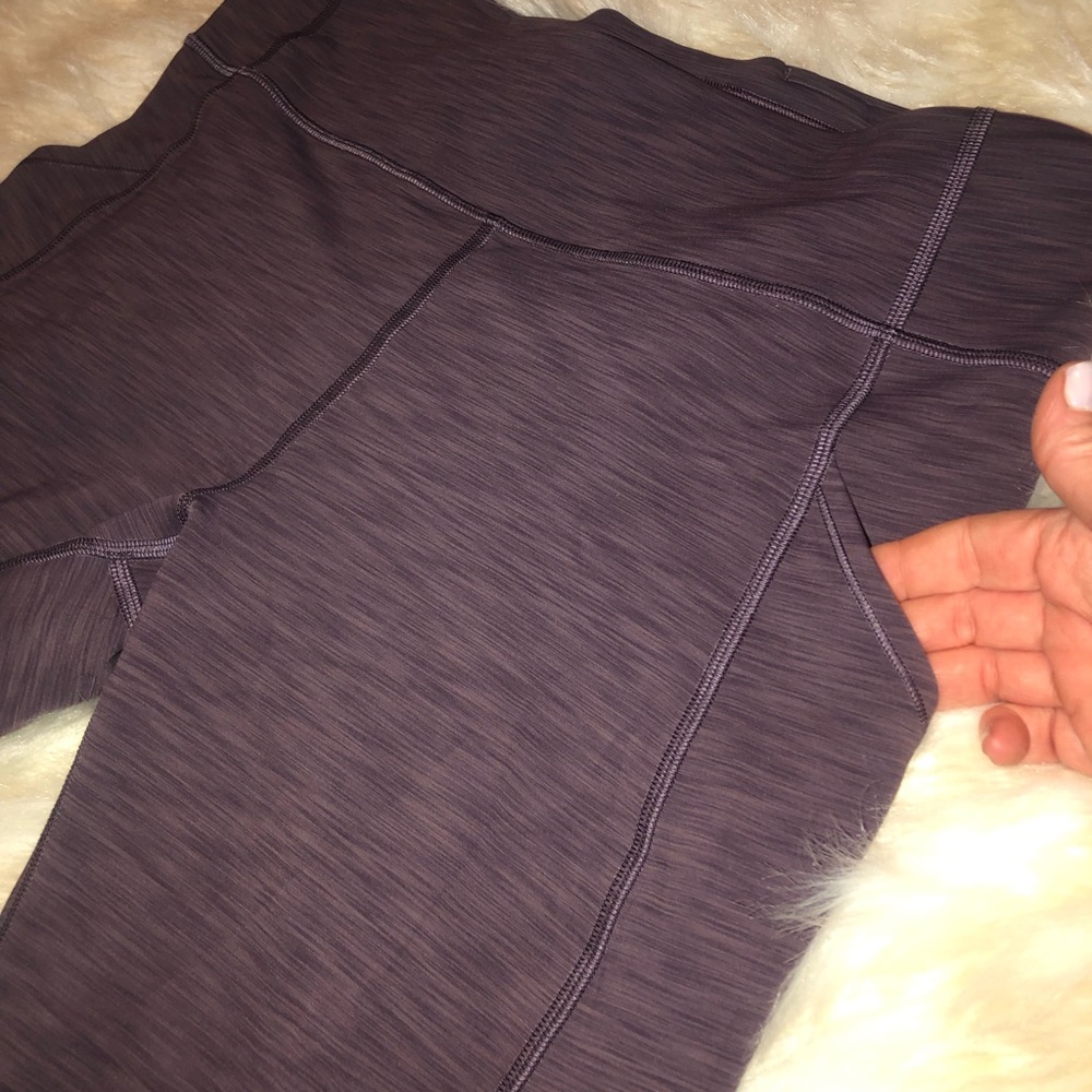 Lululemon Leggings Full Length - size 10 -Purple